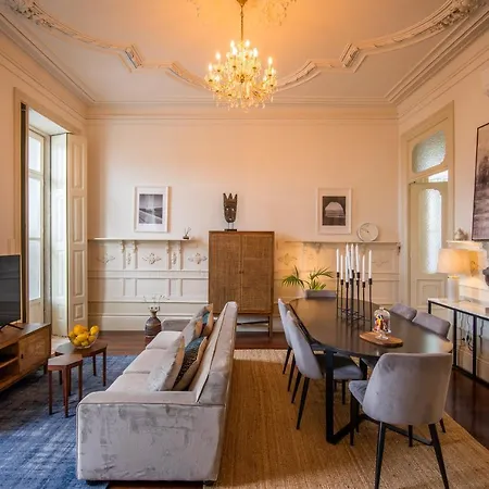 Paraiso Garden Suite--- Spacious & Downtown * Porto