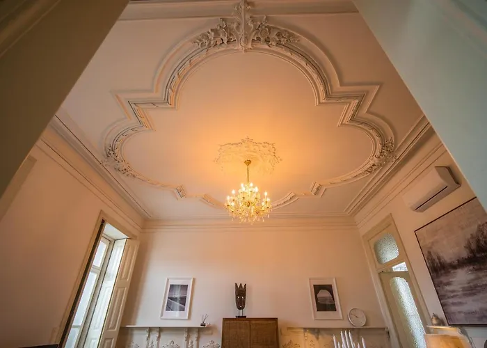 Paraíso Garden Suite--- Spacious&downtown Oporto