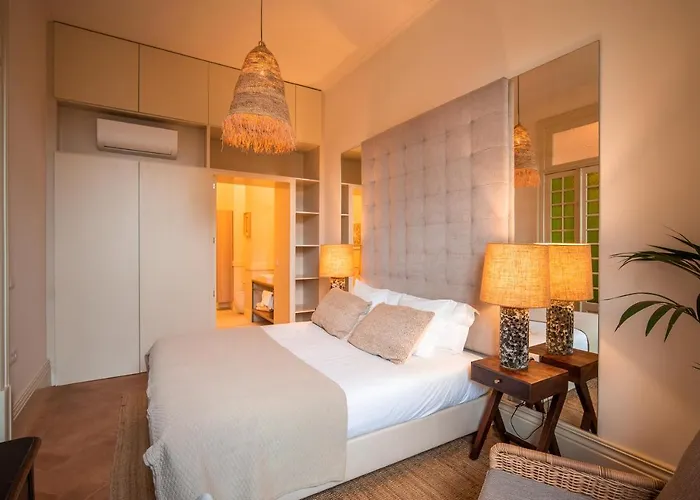 Paraiso Garden Suite--- Spacious & Downtown 公寓 *