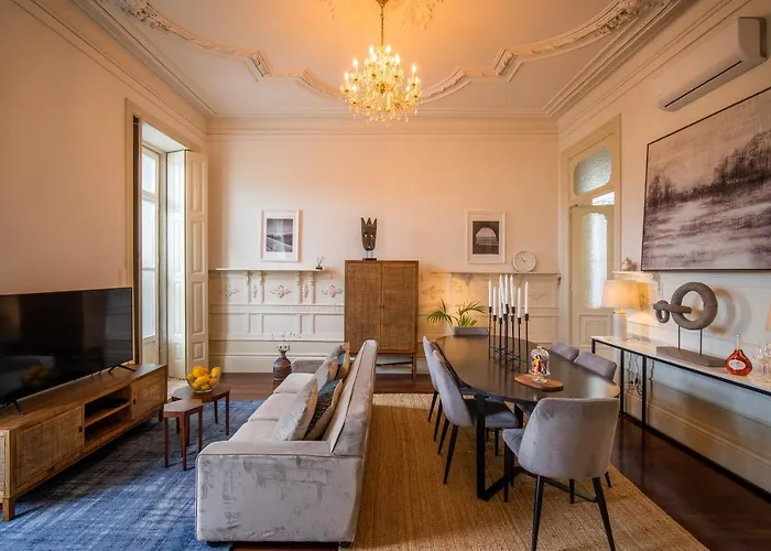 Paraiso Garden Suite--- Spacious & Downtown * Porto