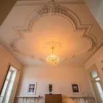 Paraiso Garden Suite--- Spacious & Downtown Порту